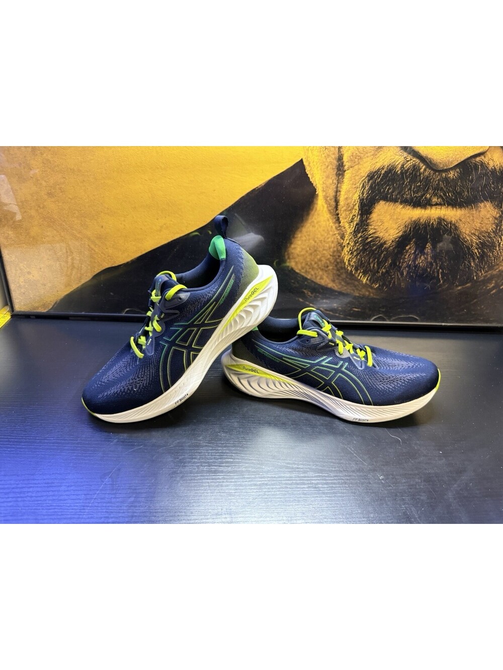 ASICS Gel-Cumulus 25 Men’s Size 12 Navy Neon Green Running Shoes 1011B621